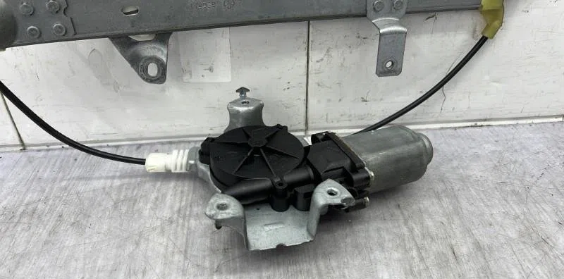 Mecanismemoteur leve-glace porte coulissante g NISSAN ALMERA TINO PHASE 2 occasion
