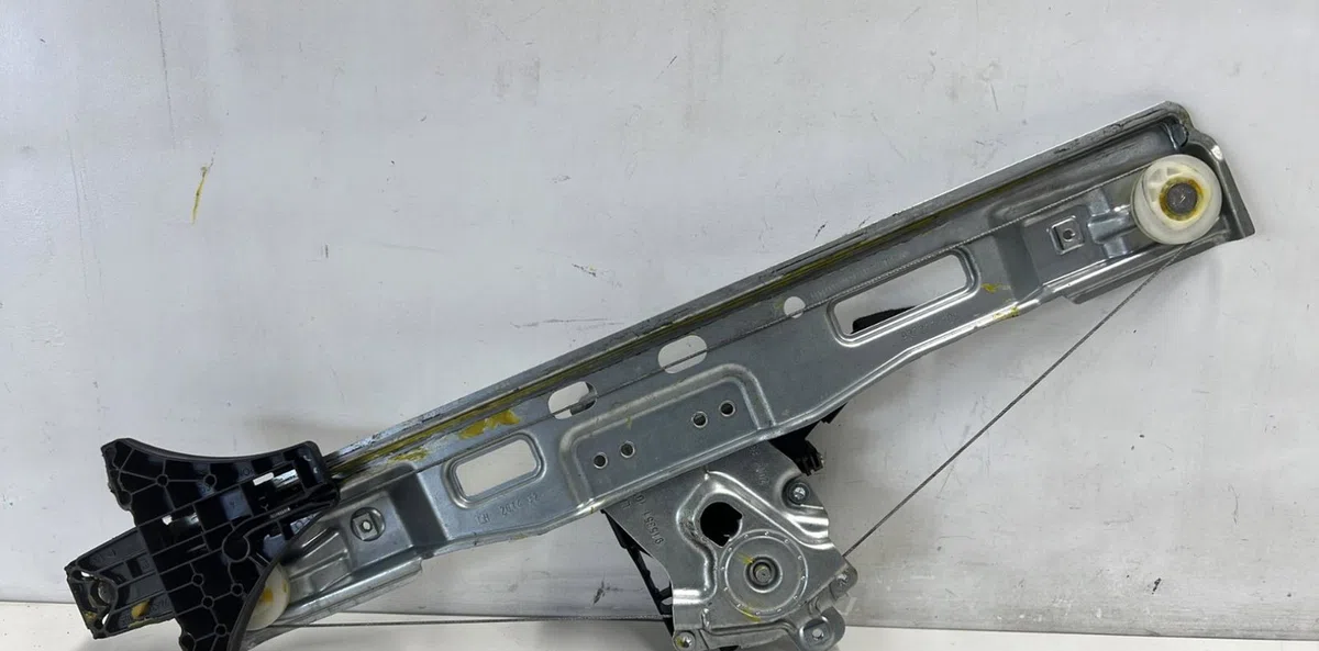 Mecanismemoteur leve-glace porte coulissante g OPEL ZAFIRA TOURER C PHASE 1 occasion