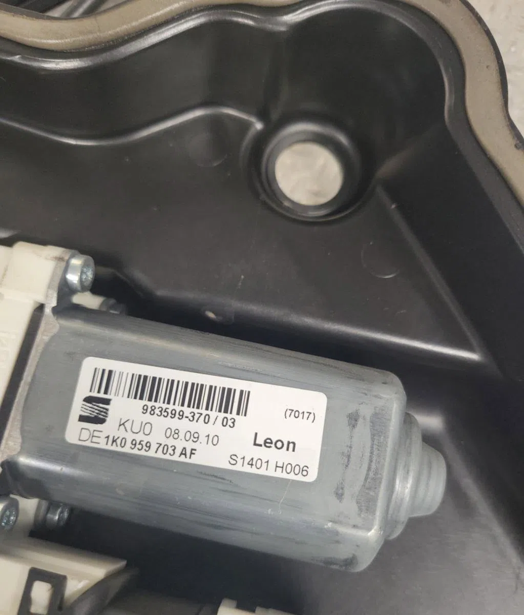Mecanismemoteur leve-glace porte coulissante g Seat LEON (1P1) 2.0 tdi (2005-2010) occasion
