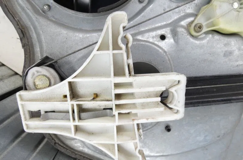 Mecanismemoteur leve-glace porte coulissante g VOLKSWAGEN PASSAT 3 PHASE 1 BREAK occasion