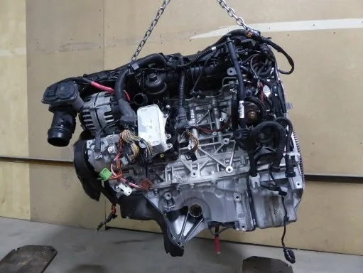 Moteur complet BMW 4.0 Diesel tri-turbo — photo 2