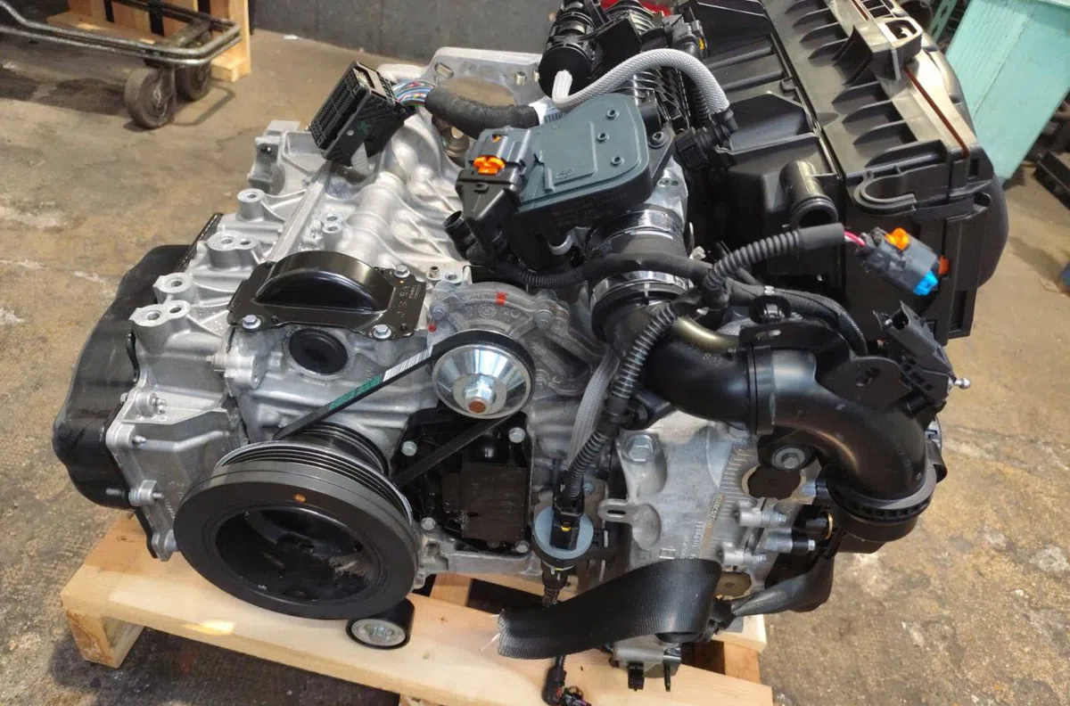 Moteur complet Citroen C3 AIRCROSS II (2R_, 2C_) 1.2 puretech 110 (2rhnzb, 2rhnzw, 2rhnpx, 2rhnpj) (2017) occasion