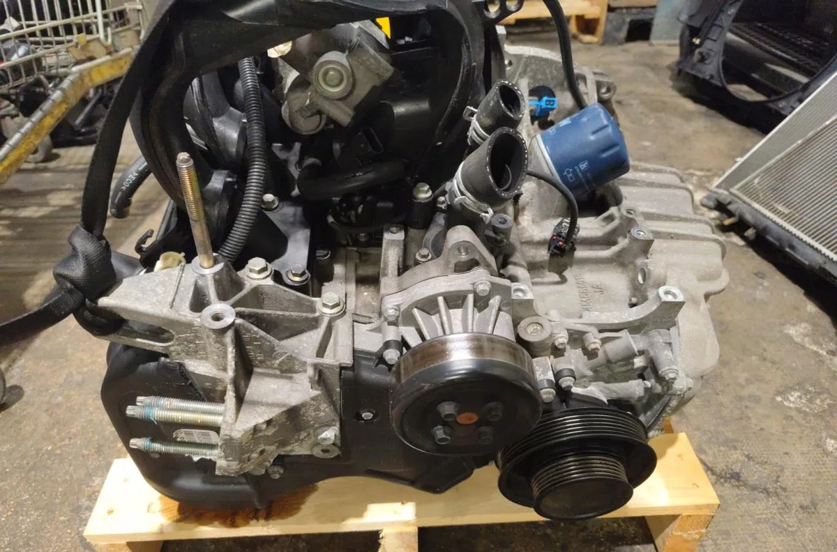 Moteur complet Ford FIESTA V (JH_, JD_) 1.4 16v (2001-2008) 5 portes occasion