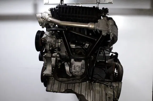 Moteur complet Mercedes-benz CLASSE C (W203) C 220 cdi (203.006) (2000-2007) 4 portes occasion