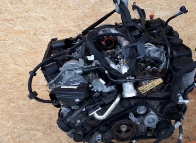 Moteur Complet Mercedes Glk W204 3 0 320 Cdi 642961