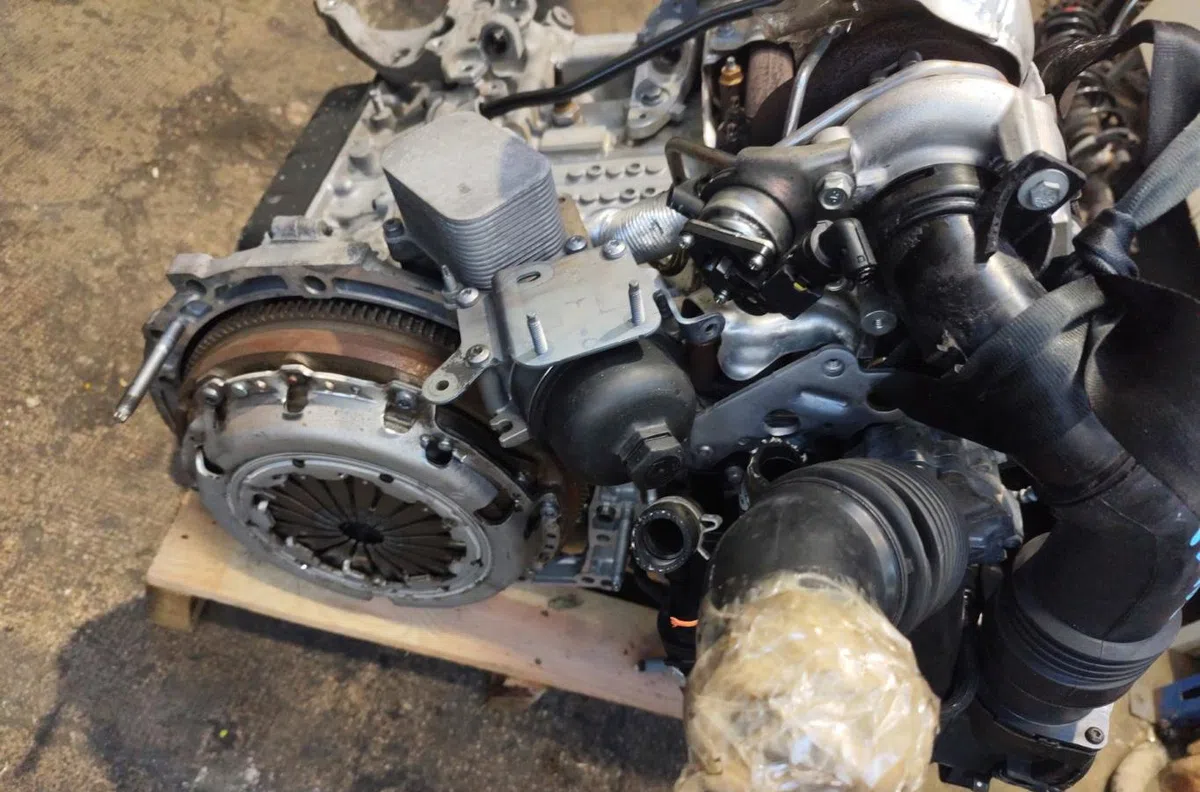 Moteur complet Peugeot 207-207 (WA_, WC_) 1.6 hdi (2006-2013) 5 portes occasion