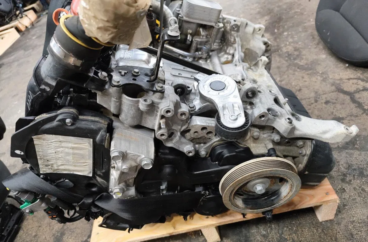 Moteur complet Peugeot 208 I (CA_, CC_) 1.6 hdi - bluehdi 75 (2013) 5 portes occasion