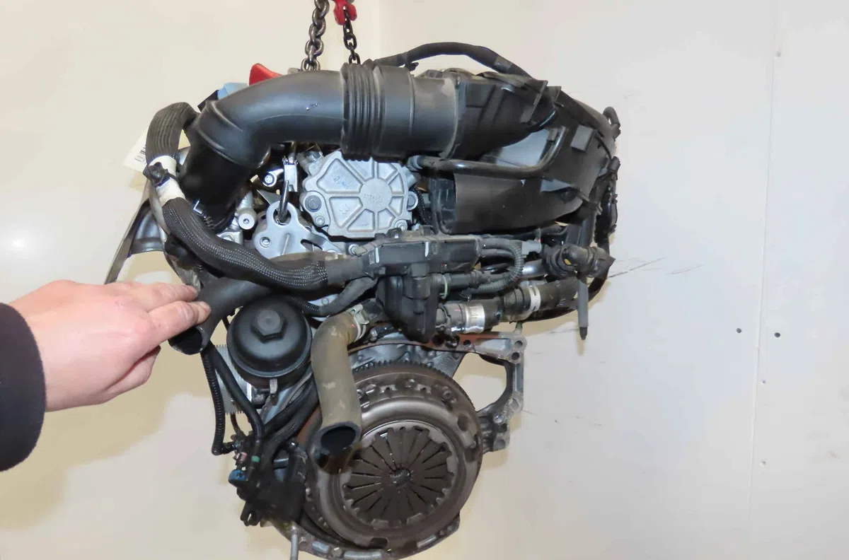 Moteur complet PEUGEOT 208 I occasion