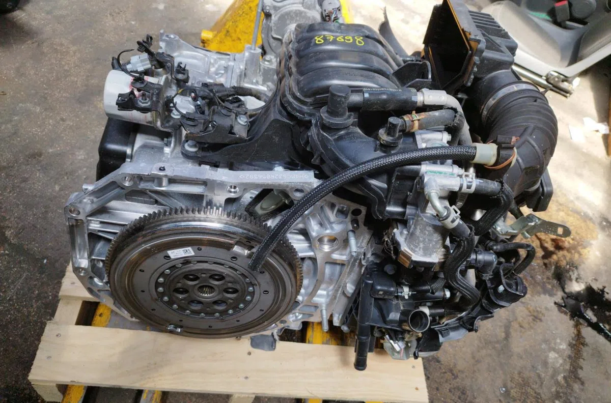 Moteur complet Renault CAPTUR II (HF_) E-tech 145 (hfmu) (2022) 5 portes occasion