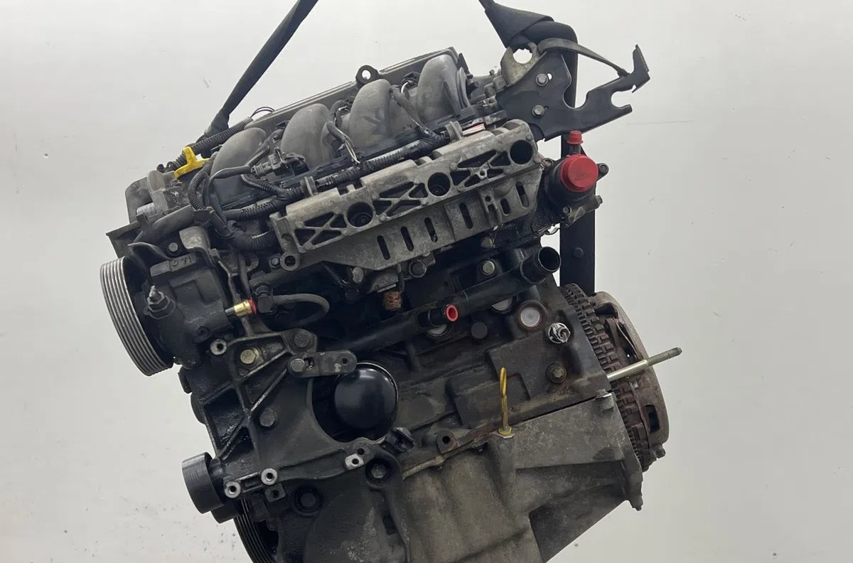 Moteur complet RENAULT CLIO 2 PHASE 1 occasion