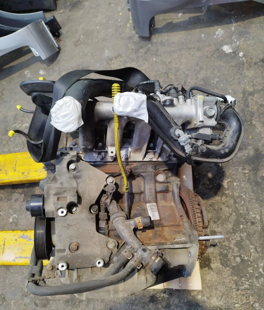 Moteur complet Renault CLIO III (BR0-1, CR0-1) 1.2 16v (br0p, cr0p) (2007-2014) occasion