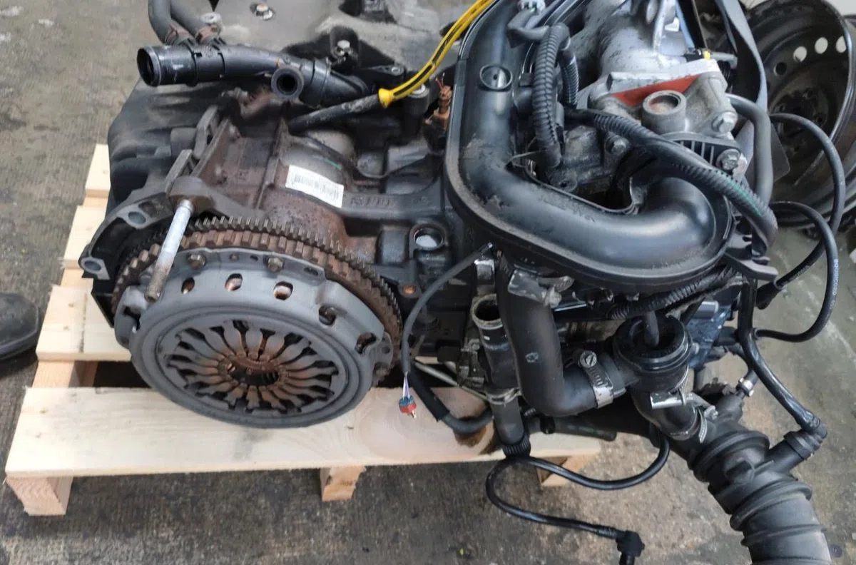 Moteur complet Renault CLIO III (BR0-1, CR0-1) 1.2 16v (br0p, cr0p) (2007-2014) occasion