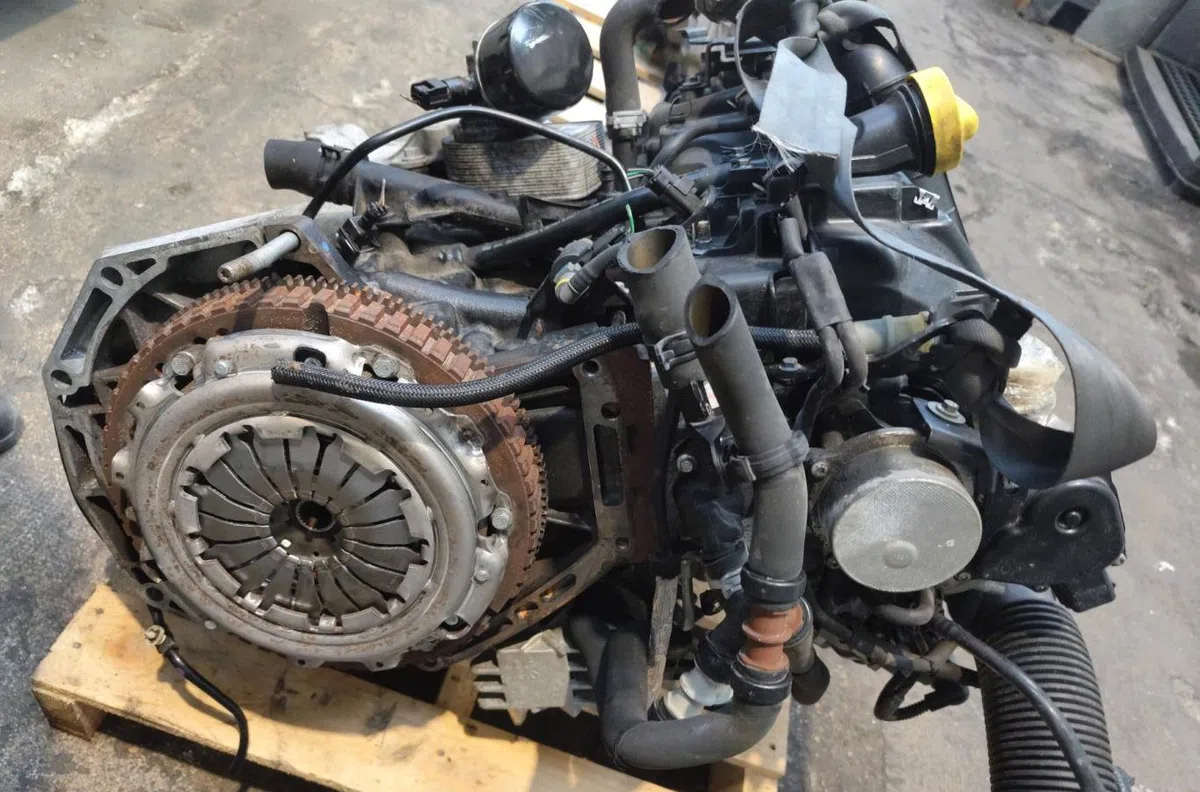 Moteur complet Renault CLIO III (BR0-1, CR0-1) 1.5 dci (2010-2014) 5 portes occasion