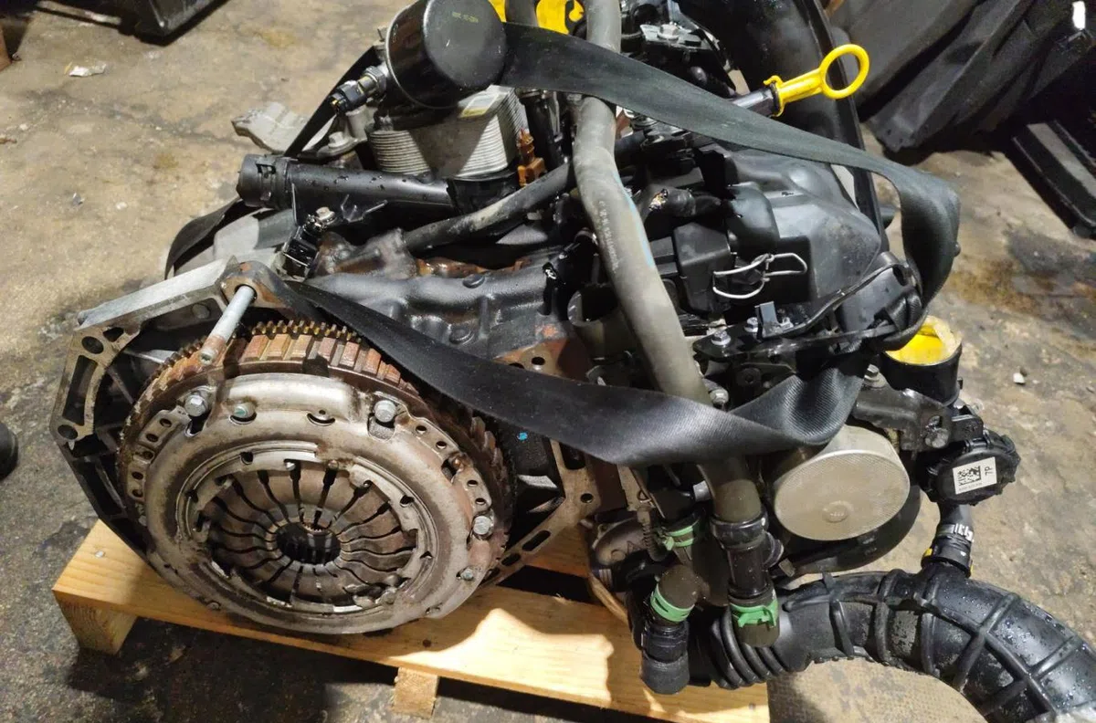 Moteur complet Renault CLIO III (BR0-1, CR0-1) 1.5 dci (c-br0g, c-br1g) (2005-2012) 5 portes occasion