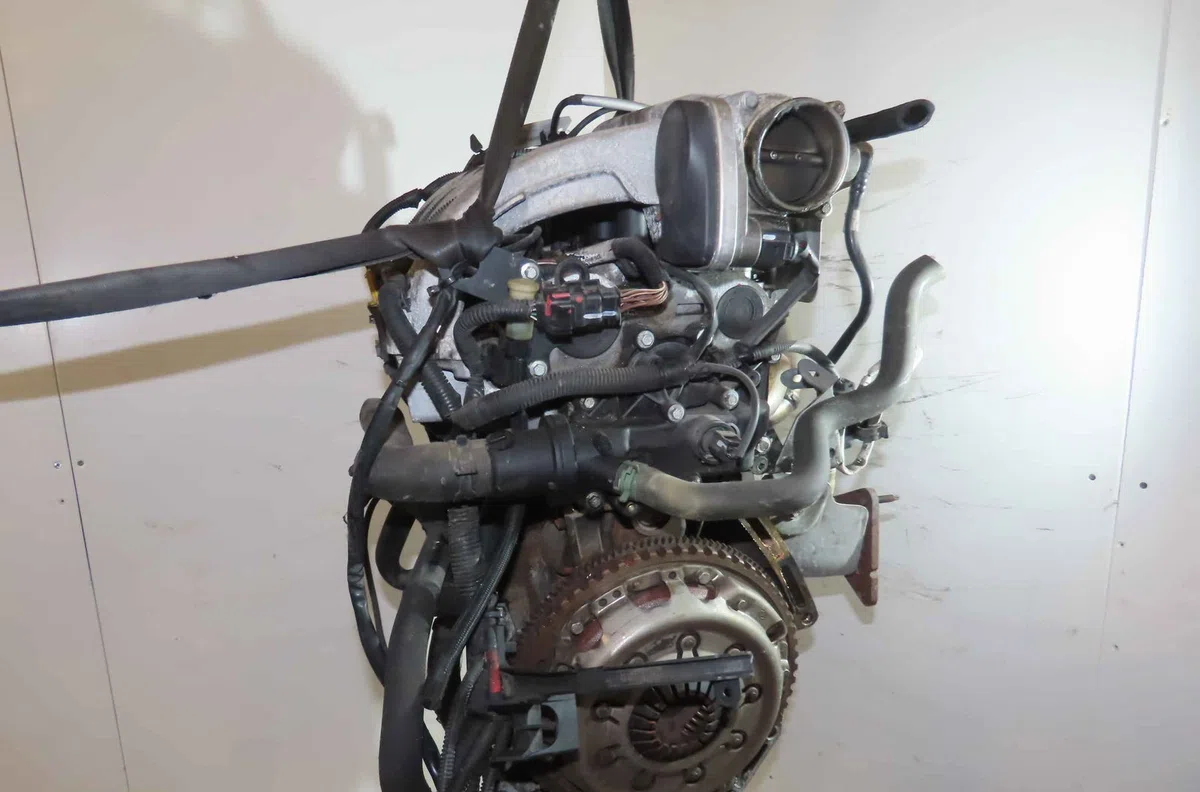 Moteur complet RENAULT CLIO III occasion