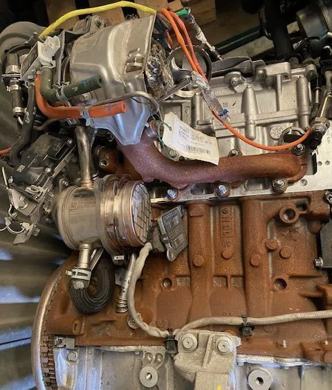 Moteur complet Renault EXPRESS Camionnette-Monospace 1.5 blue dci 95 (f6ab) (2021) occasion