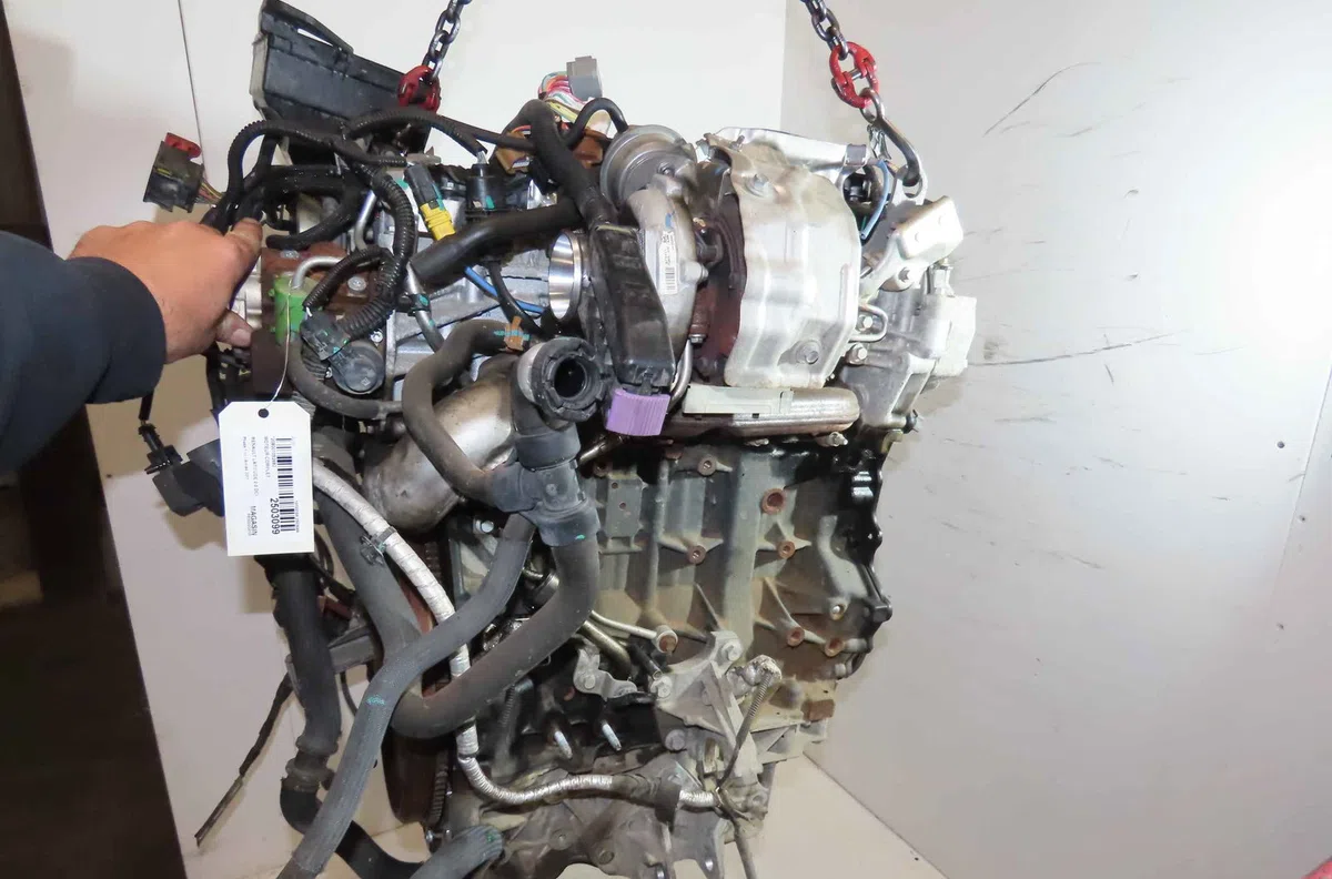 Moteur complet RENAULT LATITUDE occasion