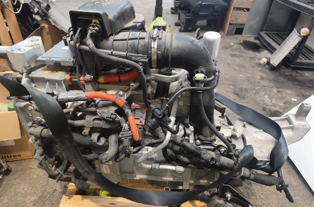 Moteur complet Renault MASTER III Camion plate-forme-Châssis (EV, HV, UV) 2.3 dci 145 fwd (ev0e, ev0f, hv0e, hv0f, uv0e,