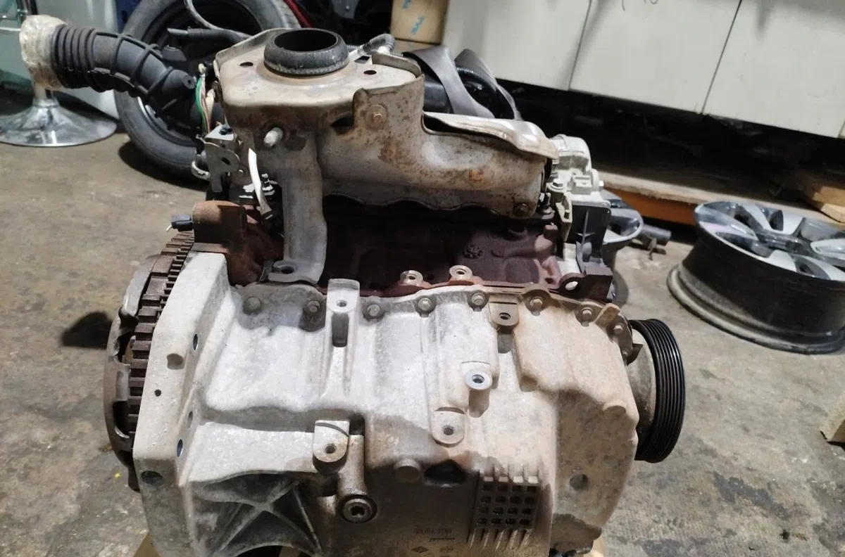 Moteur complet Renault SCÉNIC III (JZ0-1_) 1.6 e85 (jz03, jz1y) (2009) occasion