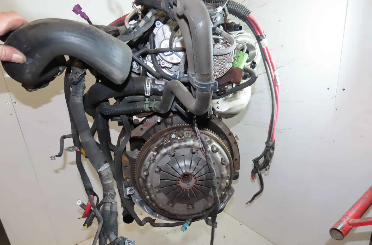 Moteur complet RENAULT TRAFIC II occasion