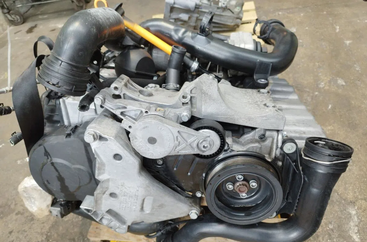Moteur complet Volkswagen GOLF V (1K1) 1.9 tdi (2003-2008) 5 portes occasion