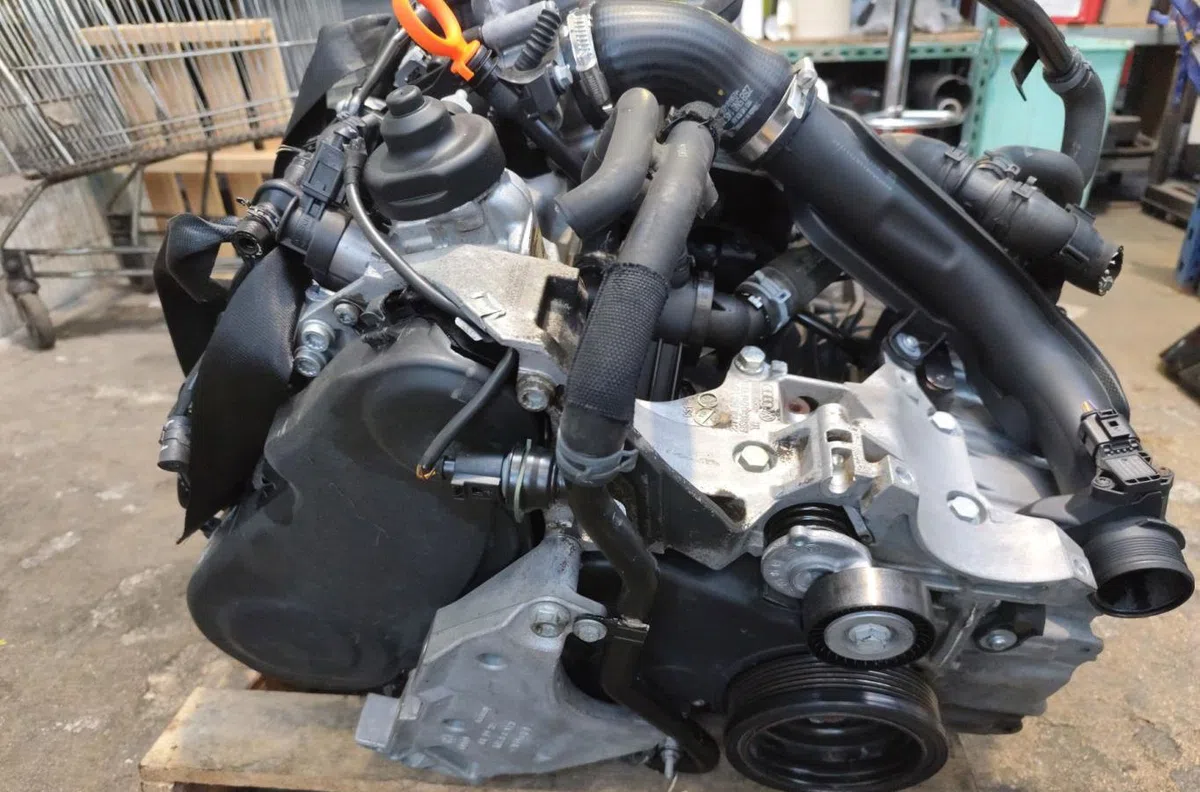 Moteur complet Volkswagen TIGUAN (5N_) 2.0 tdi (2008-2018) occasion