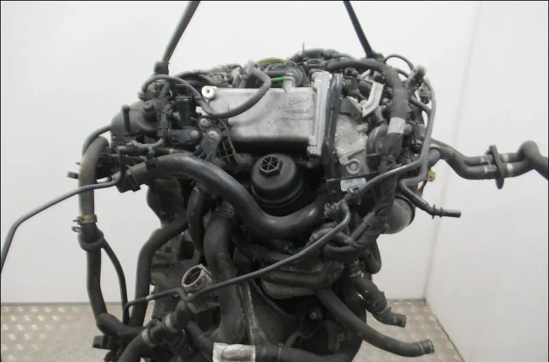 Moteur diesel Audi A4 B9 Avant (8W5, 8WD) 2.0 tdi (2015-2018) occasion