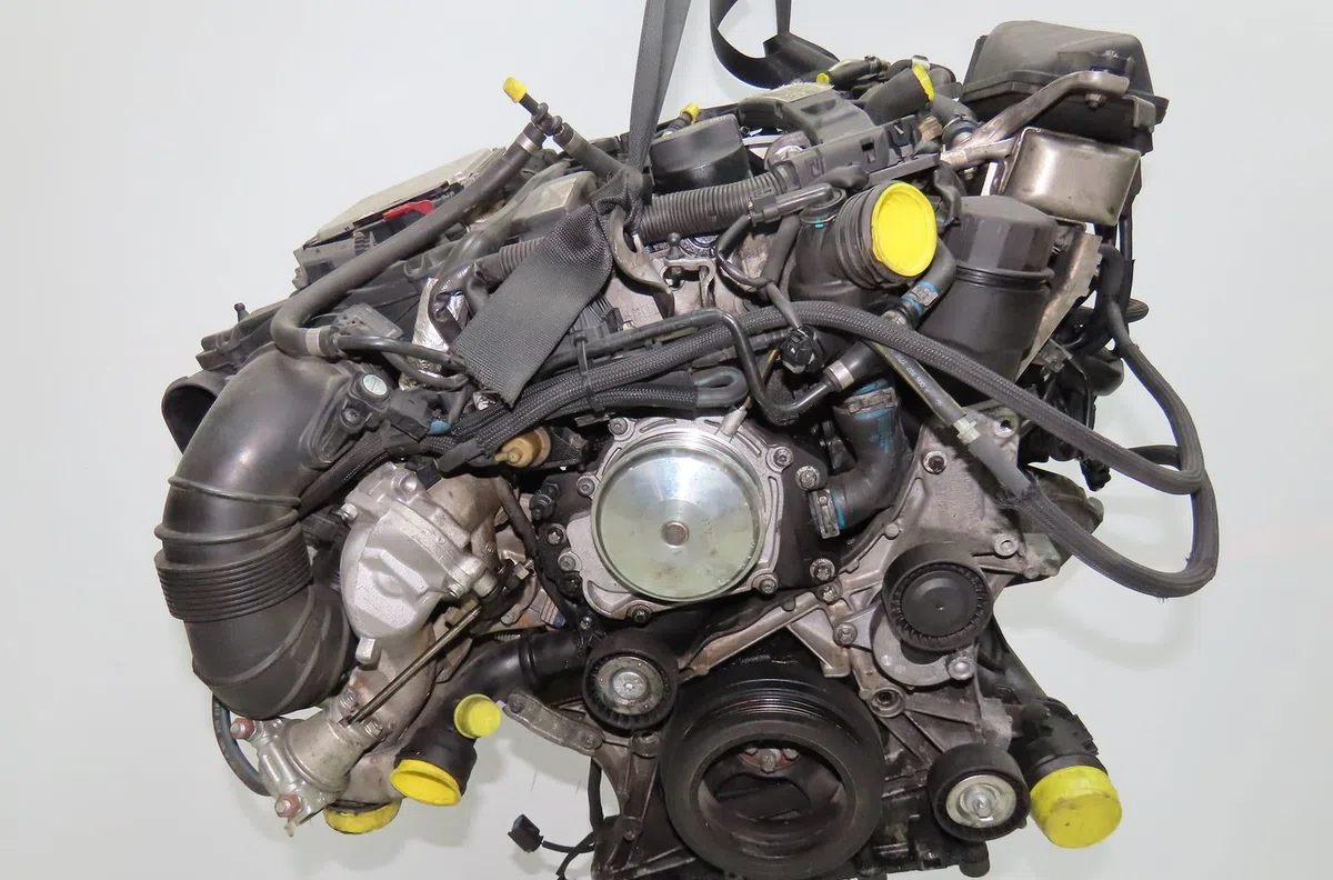 Moteur diesel Mercedes-benz CLASSE C (W204) C 220 cdi (204.002) (2008-2014) 4 portes occasion