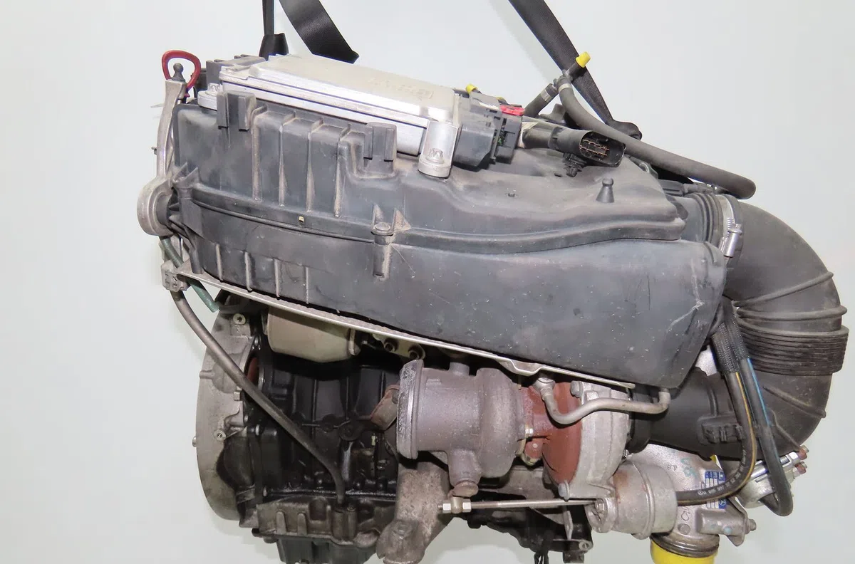 Moteur diesel Mercedes-benz CLASSE C (W204) C 220 cdi (204.002) (2008-2014) 4 portes occasion