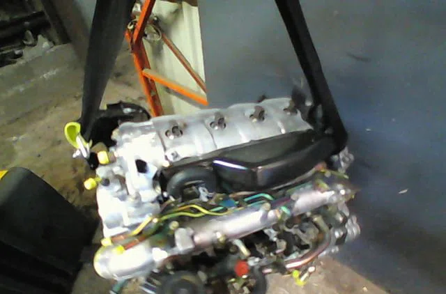 Moteur diesel Nissan ALMERA II Hatchback (N16) 2.2 dci (2003-2006) occasion