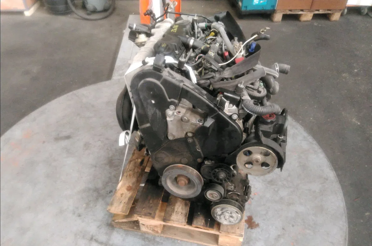 Moteur diesel Peugeot 206 SW (2E-K) 2.0 hdi (2002-2007) occasion