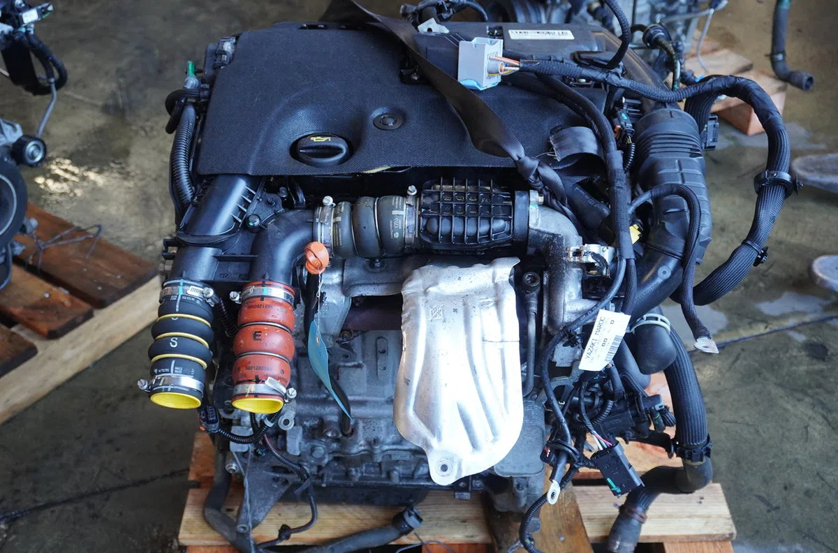 Moteur diesel Peugeot 208 I (CA_, CC_) 1.6 bluehdi 100 (2015) 5 portes occasion