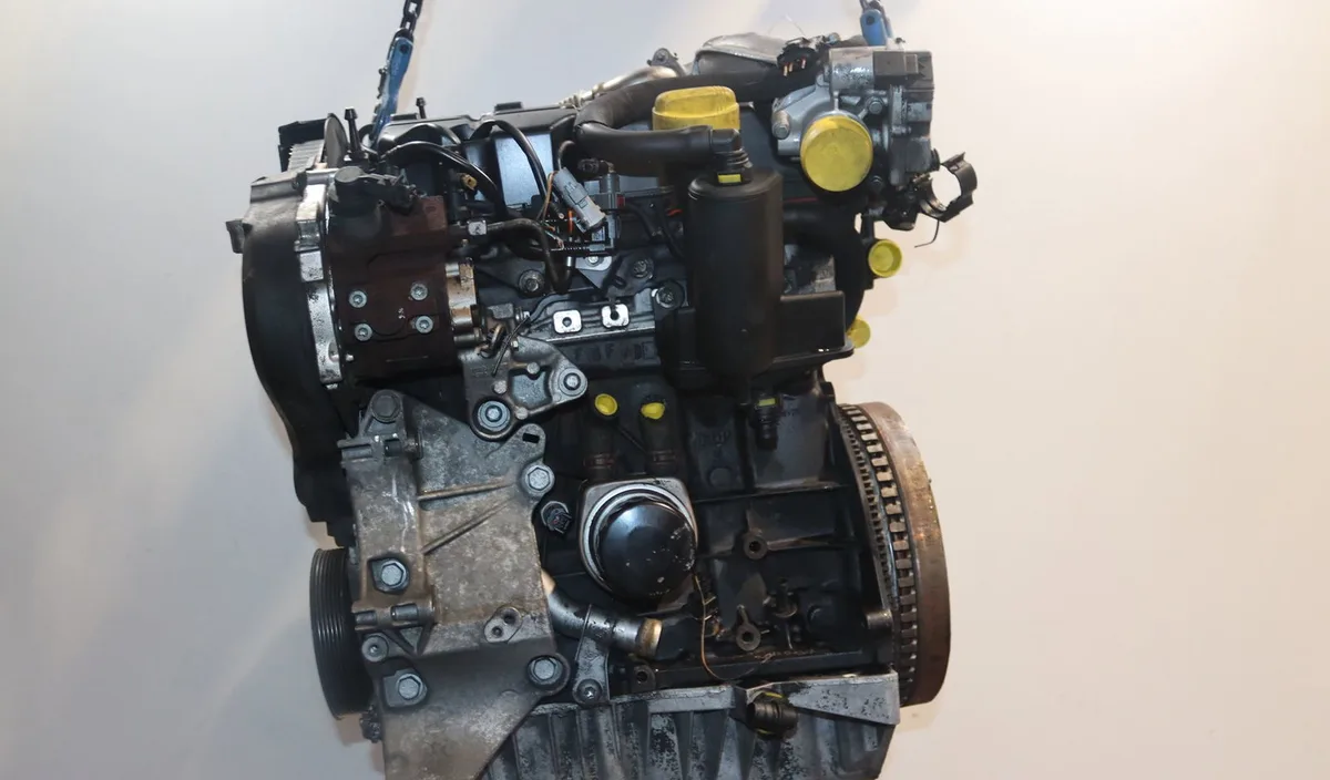 Moteur diesel Renault MEGANE CC (EZ0-1_) 1.9 dci (ez0j, ez1s) (2010) occasion