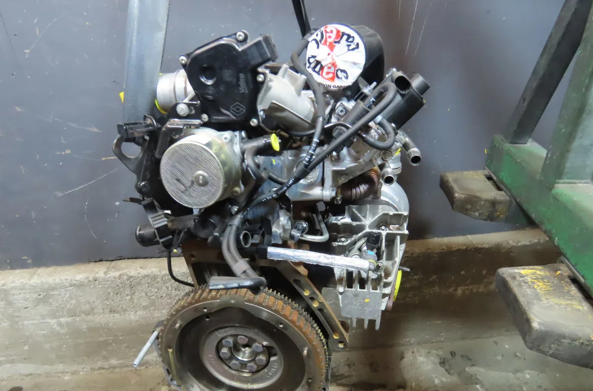 Moteur diesel Renault MEGANE III 3-5 portes (BZ0-1_, B3_) 1.5 dci (bz0c) (2008-2015) 5 portes occasion