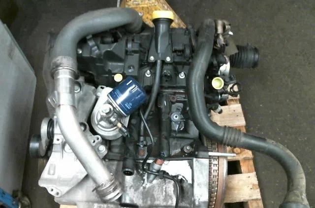 Moteur diesel Renault MEGANE III Grandtour (KZ0-1) 1.5 dci (kz09, kz0d, kz1g, kz29, kz14, kz1w, kz10, kz1f,... (2009) 5 