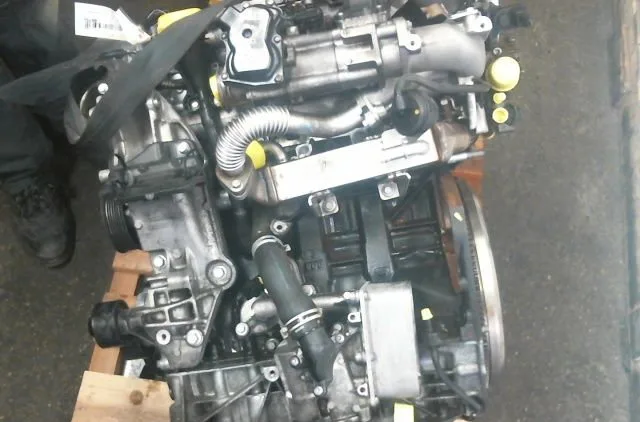 Moteur diesel Renault SCÉNIC III (JZ0-1_) 2.0 dci (jz0y, jz26) (2009) occasion