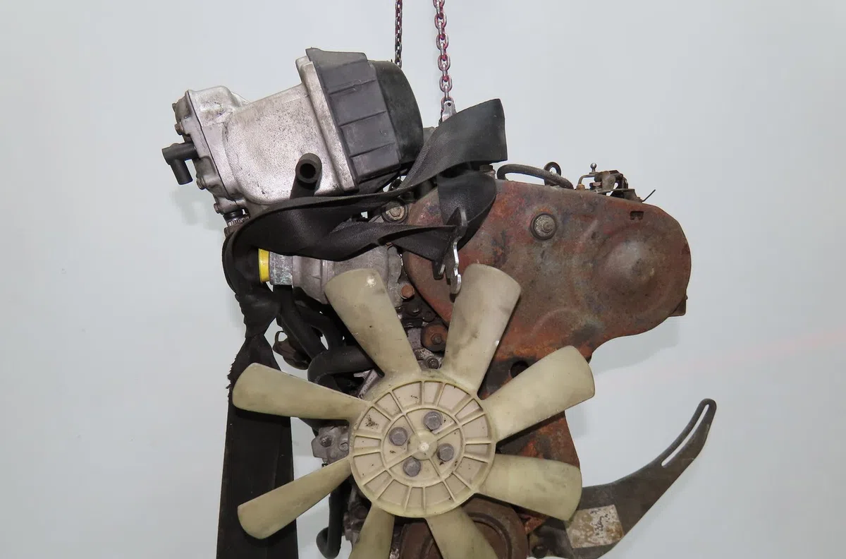 Moteur diesel Renault TRAFIC Camionnette (T1, T3, T4, T2) 2.1 d (1980-1989) occasion