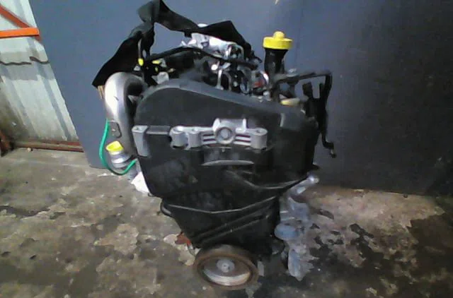 Moteur diesel Renault TWINGO II (CN0_) 1.5 dci 75 (2010) 3 portes occasion