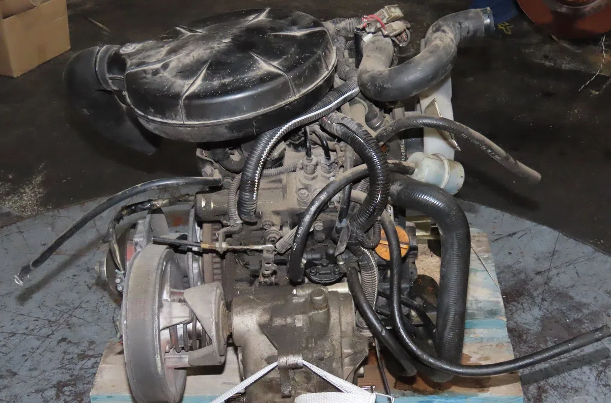 Moteur diesel SIMPA ALBIZIA occasion
