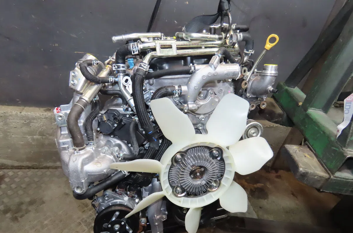 Moteur diesel Toyota HILUX VIII Pick-up (_N1_) 2.8 d 4wd (gun126) (2020) 2 portes occasion