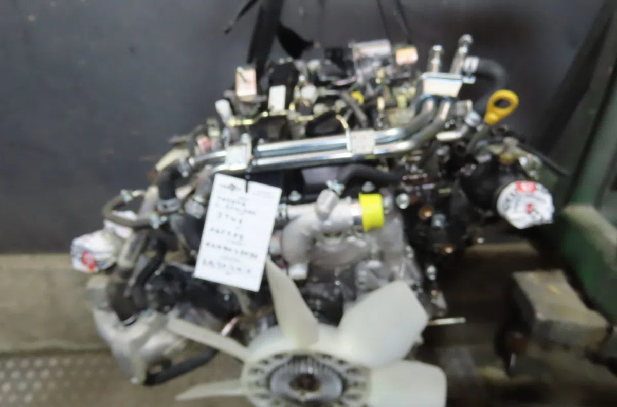 Moteur diesel Toyota LAND CRUISER PRADO (_J15_) 2.8 d-4d (gdj150_, gdj155_, gdj150) (2015) 3 portes occasion