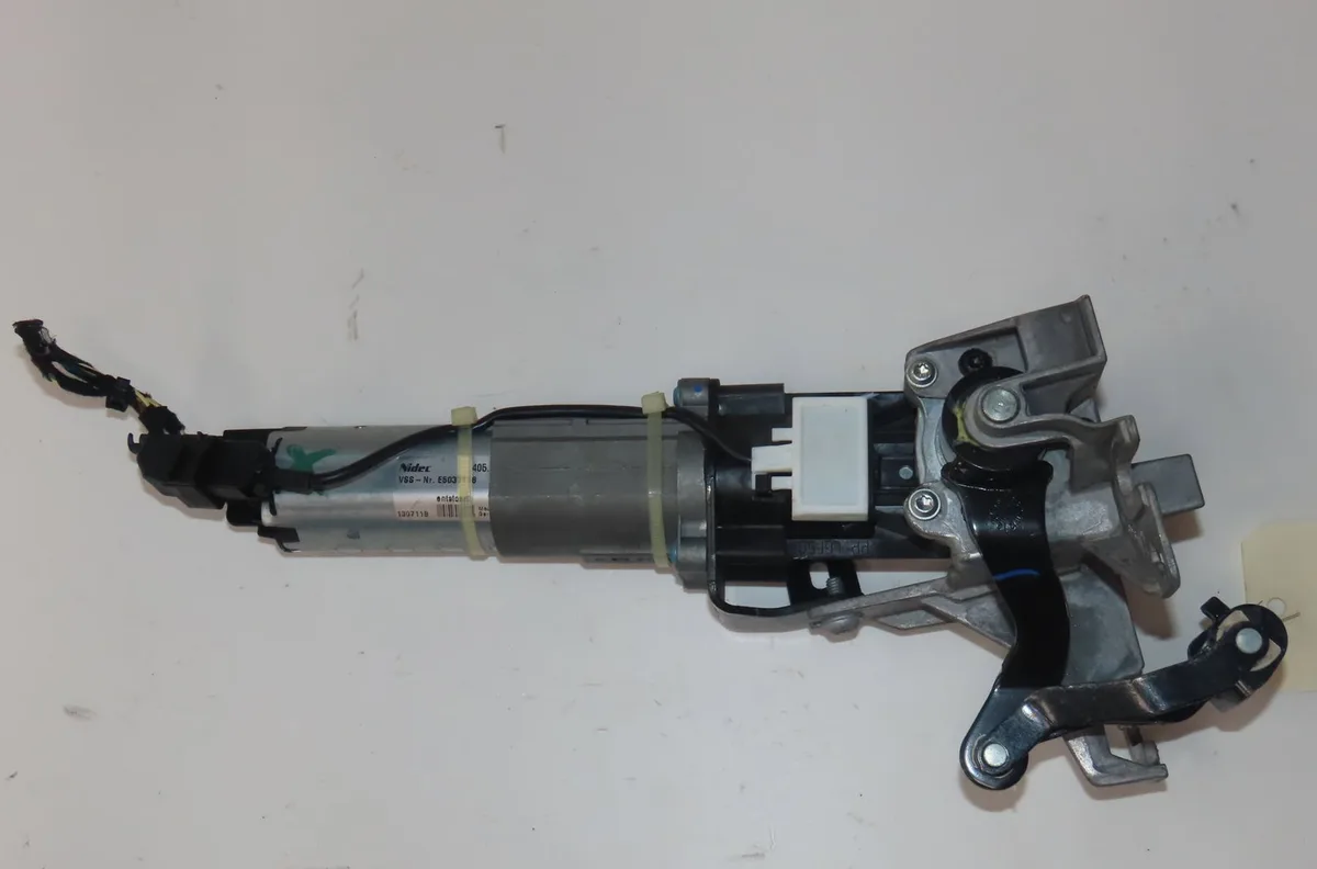 Moteur electrique de hayon-coffre Audi A8 D4 (4H2, 4H8, 4HC, 4HL) 3.0 tdi quattro (2010-2015) occasion
