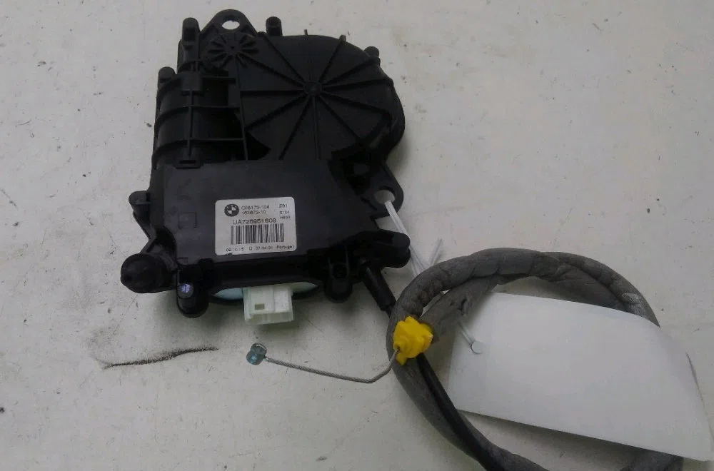 Moteur electrique de hayon-coffre Bmw 3 Touring (F31) 316 d (2012-2019) occasion