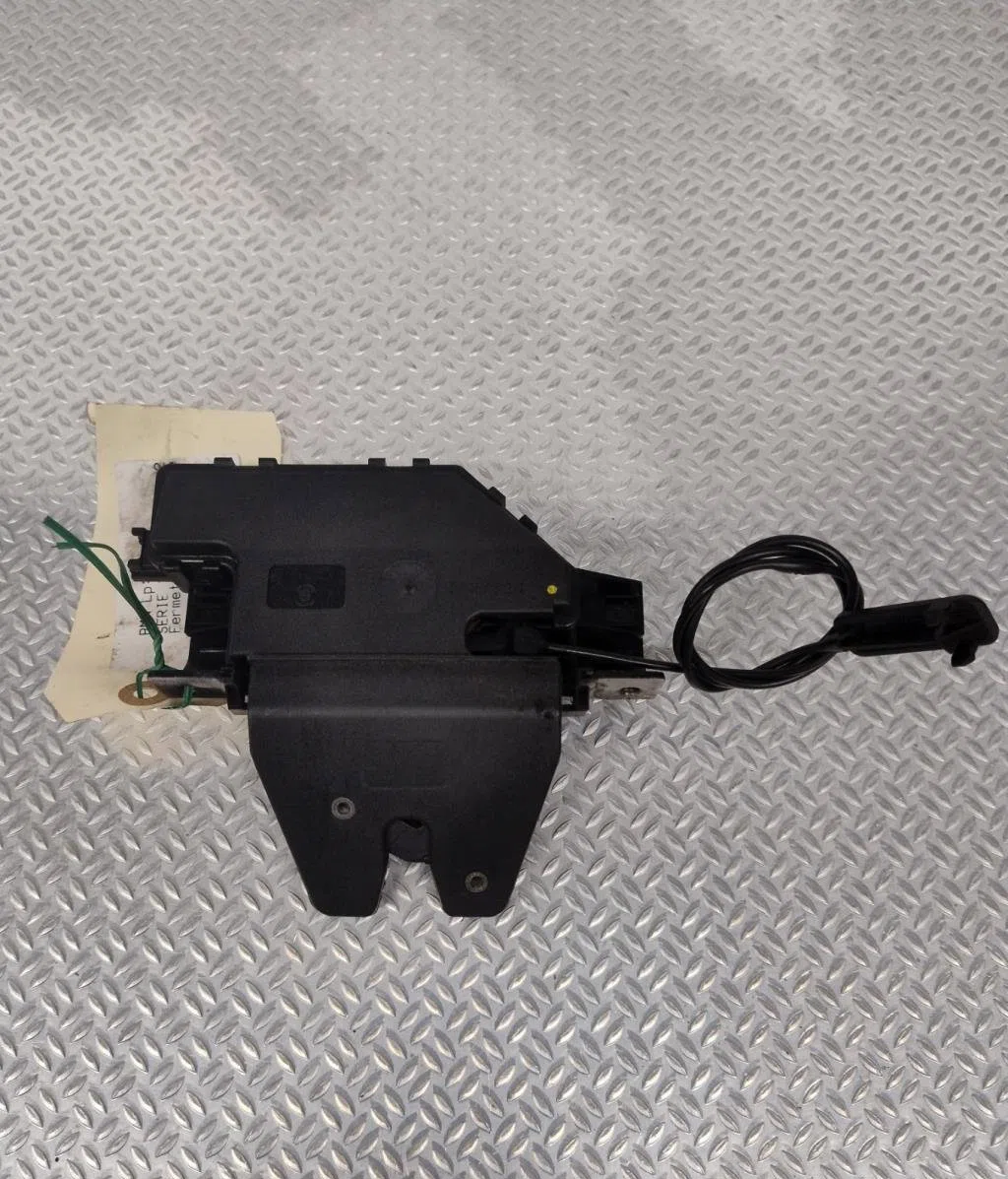 Moteur electrique de hayon-coffre BMW SERIE 1 E87  SERIE 1 E87 PHASE 2 occasion