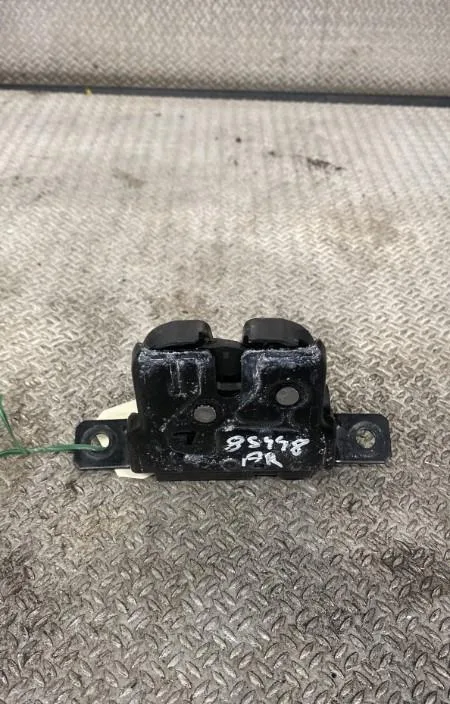 Moteur electrique de hayon-coffre BMW SERIE 1 F20  SERIE 1 F20 PHASE 1 occasion