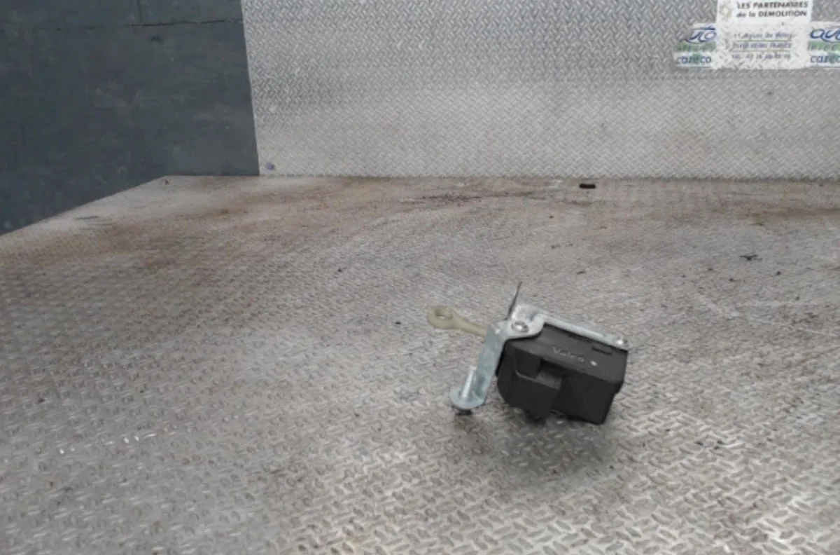 Moteur electrique de hayon-coffre CITROEN C1 1 C1 1 PHASE 1 occasion