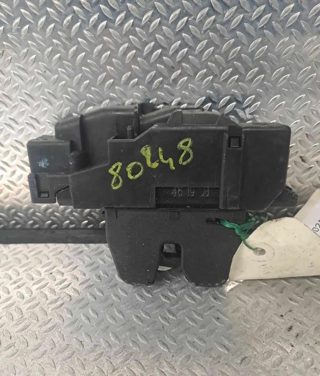 Moteur electrique de hayon-coffre CITROEN C3 AIRCROSS  C3 AIRCROSS PHASE 1 occasion