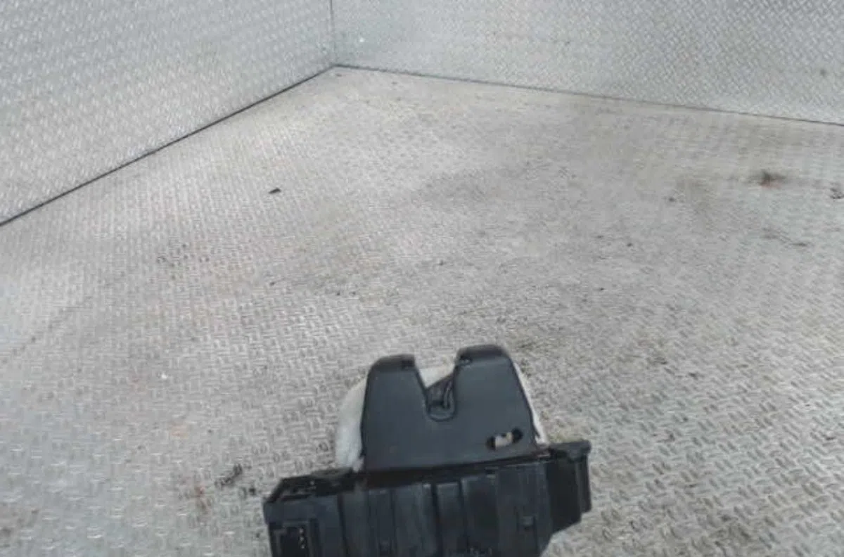 Moteur electrique de hayon-coffre CITROEN C5 2 C5 2 occasion