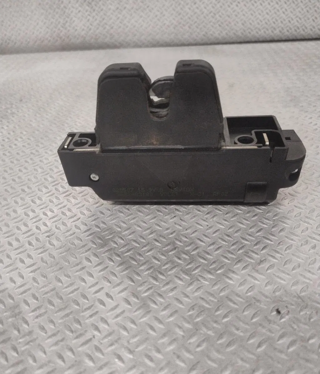 Moteur electrique de hayon-coffre Citroen C5 II (RC_) 1.6 hdi (rc8hzb) (2004-2008) occasion