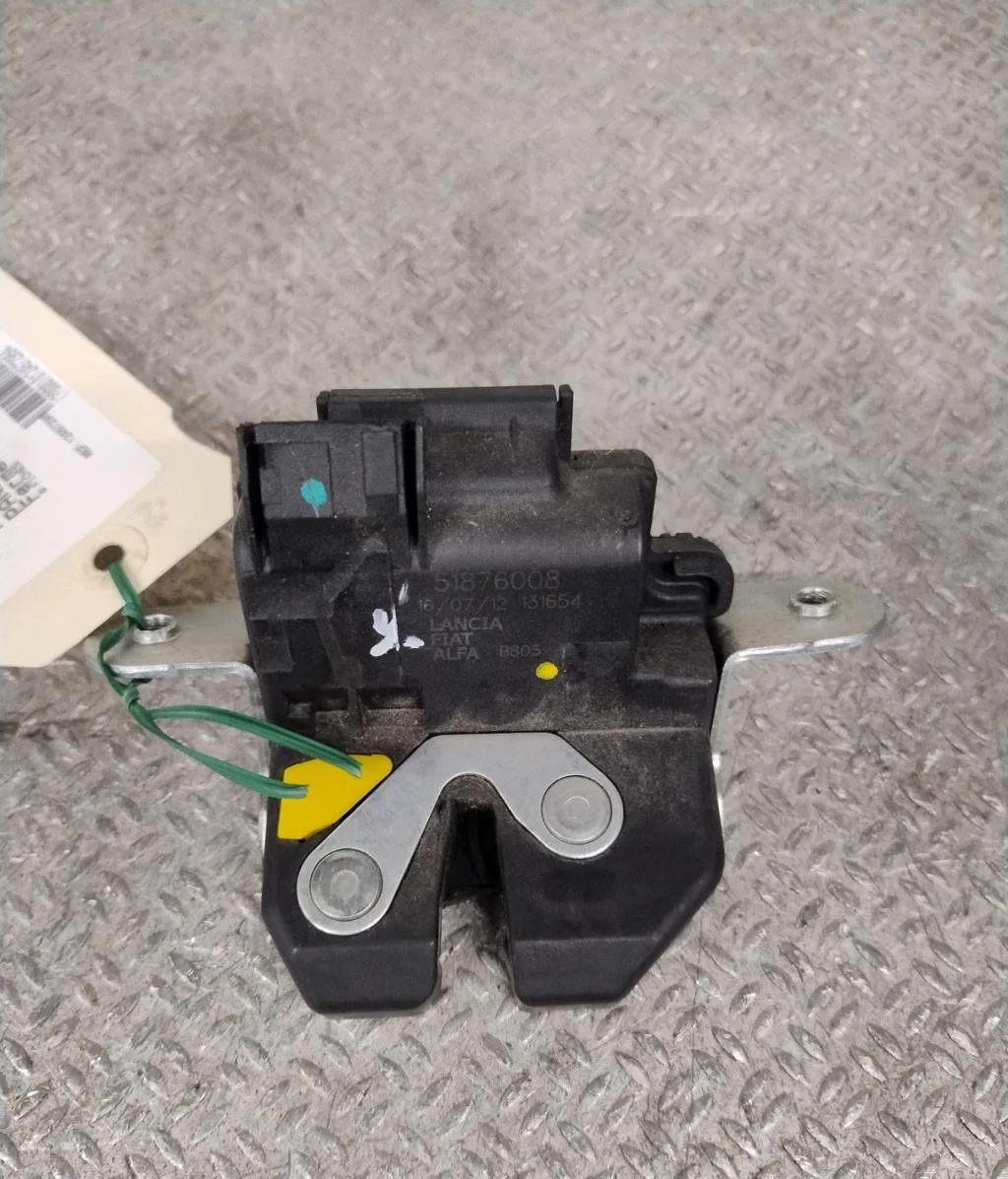 Moteur electrique de hayon-coffre Fiat PANDA (312_, 319_) 1.2 (312pxa1a) (2012) occasion